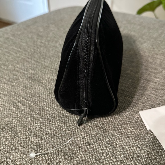 EUC CHANEL COSMETIC BAG - Picture 4 of 12